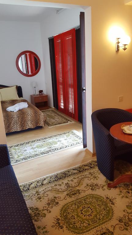 Apartments Villa Boris Ohrid Extérieur photo